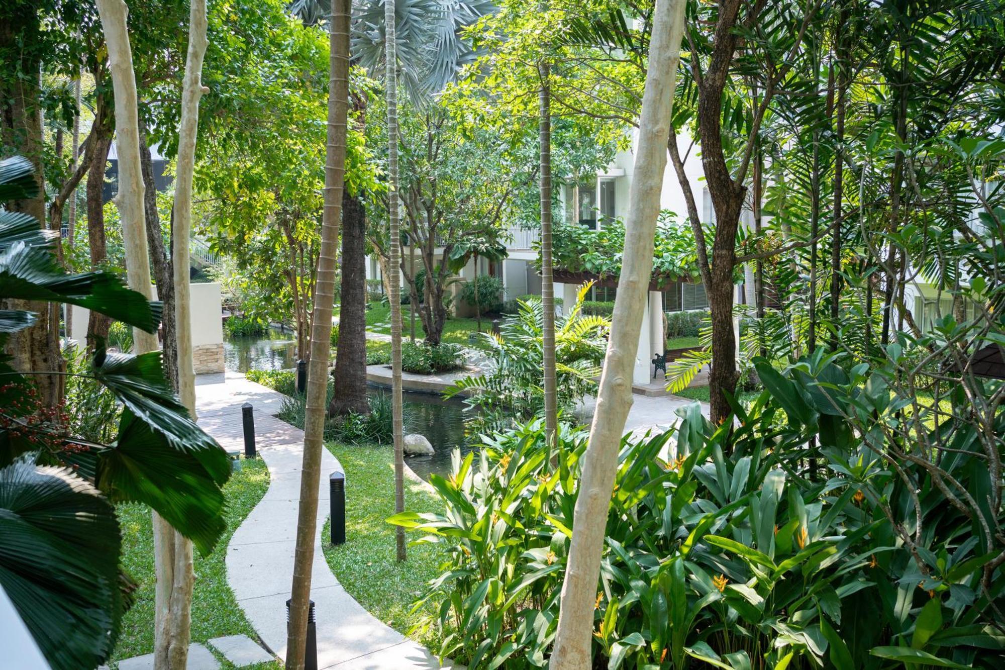The Park Nine Hotel Srinakarin Bangkok Phòng bức ảnh