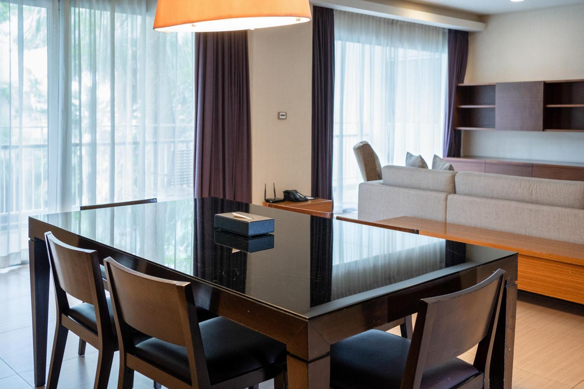 The Park Nine Hotel Srinakarin Bangkok Phòng bức ảnh