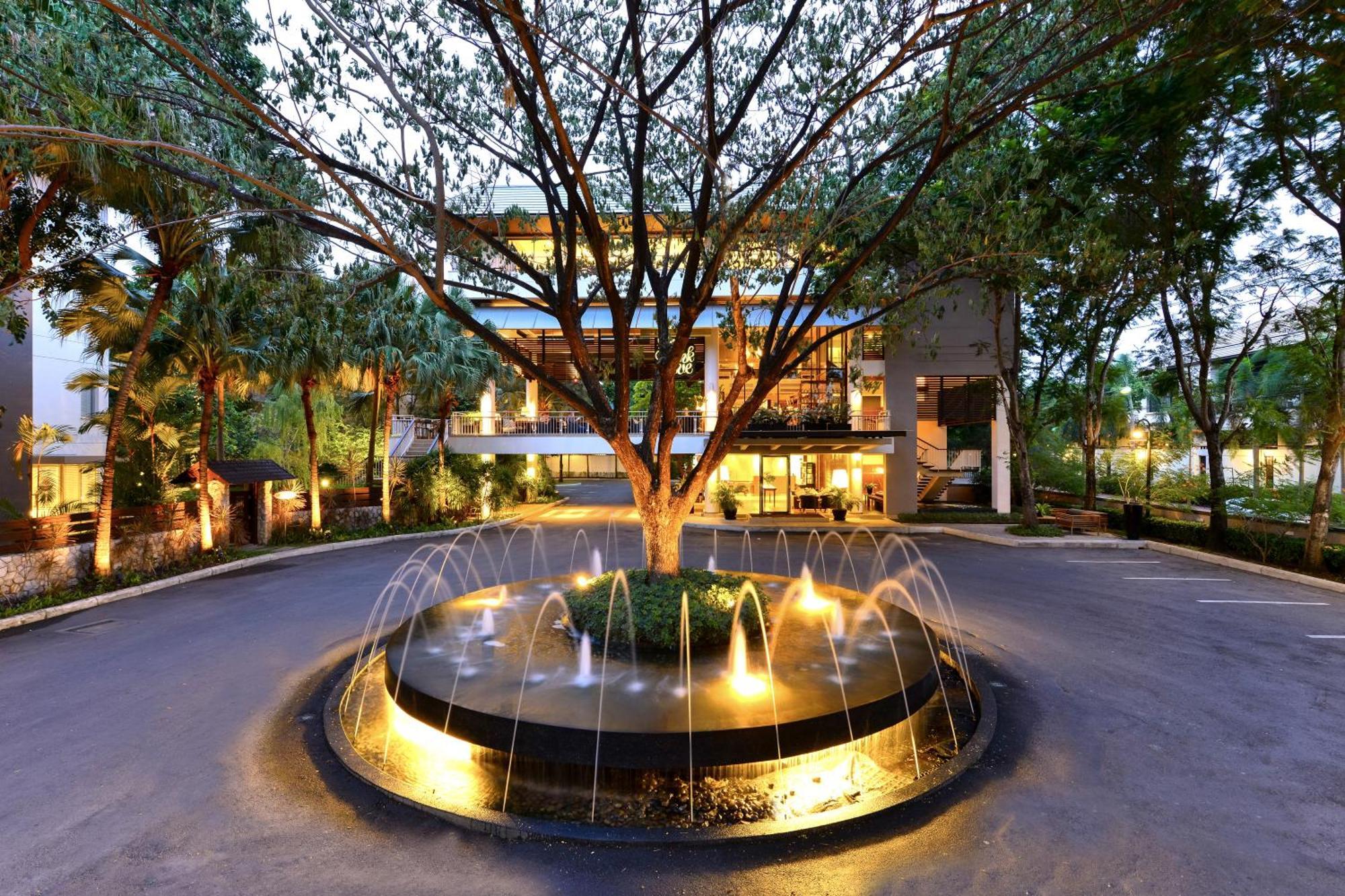 The Park Nine Hotel Srinakarin Bangkok Ngoại thất bức ảnh